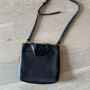 Elegant Black Leather Shoulder Bag